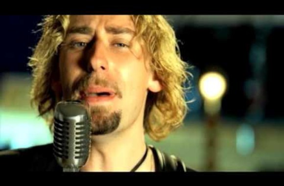 VIDEO kadras: Nickelback - Photograph