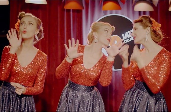 the-ditties-christmas-swing