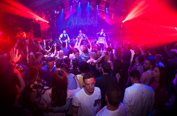 ŽAS koncertas naktiniame klube „Studio 338