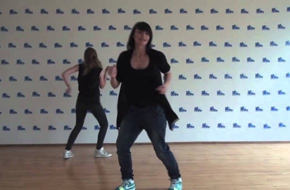 VIDEO kadras: Galapagai 2014 Flashmob\'as! Pašokime per Galapagus kartu!