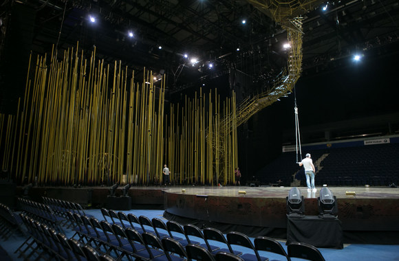 „Cirque du Soleil“ spektaklį „Varekai“ žiūrovai galės išvysti jau šį vakarą