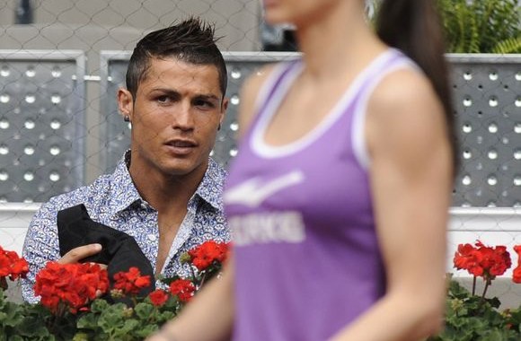 Futbolo žvaigždės teniso kortuose