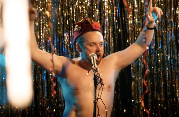 Kadras iš filmo „Klasės susitikimas. Berniukai sugrįžta!“