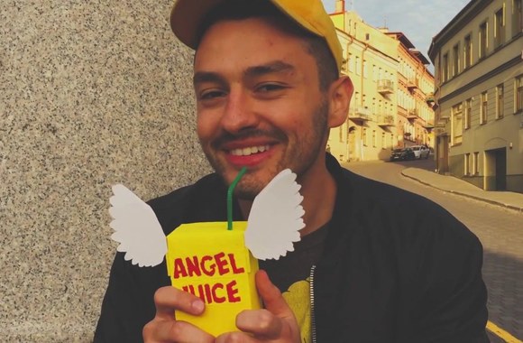 meandi-angel-juice-very-official-iphone-6-music-video