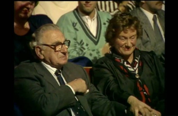 VIDEO kadras: 1988-aisiais parodytos laidos „That\'s Life“ ištrauka