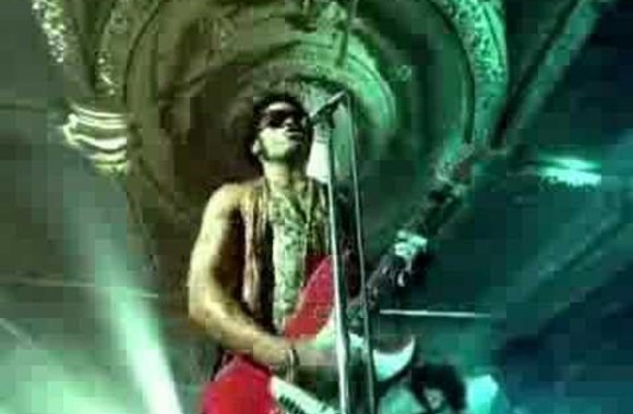 VIDEO kadras: Lenny Kravitz - Fly Away