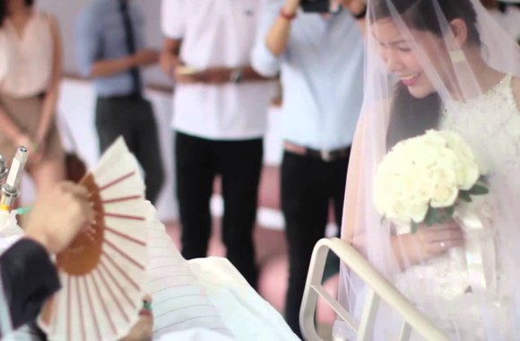 VIDEO kadras: Rowdeno ir Leizl vestuvės