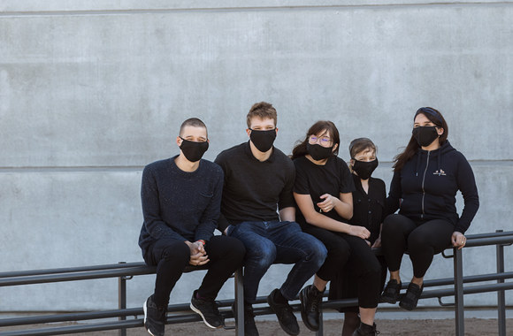 Austėja Landsbergienė projekte apie karantino laikotarpį/„Razauskai Media“ nuotr.