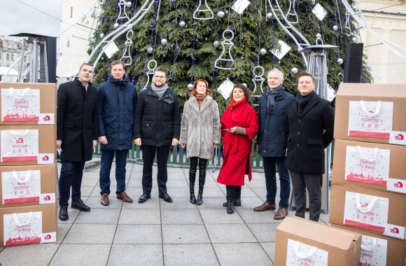 Prasidėjo akcija „Kalėdos sostinėje be plastiko“/Irmanto Gelūno/„Žmonės Foto“ nuotr.