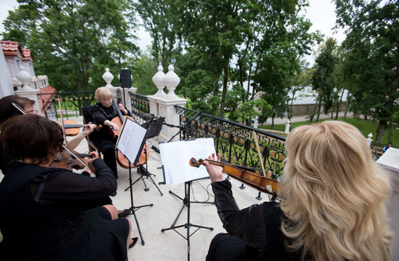 Ilzenbergo dvaro rūmų atidarymo šventės akimirkos
