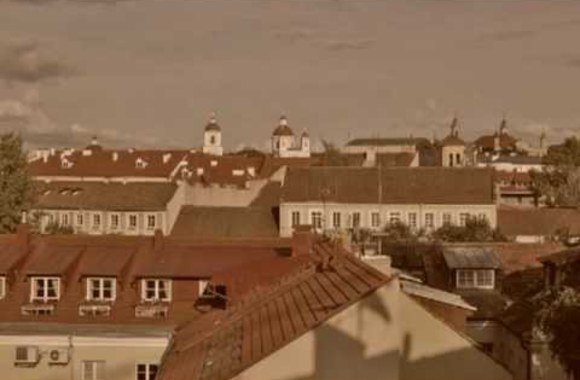 VIDEO kadras: J. Mašanauskas - Senieji Vilniaus stogai