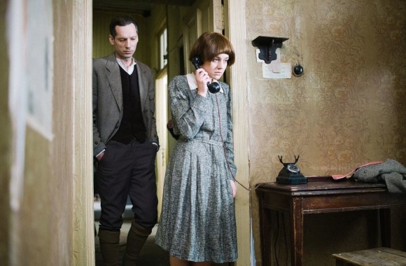 Kadras iš filmo „Charmsas“