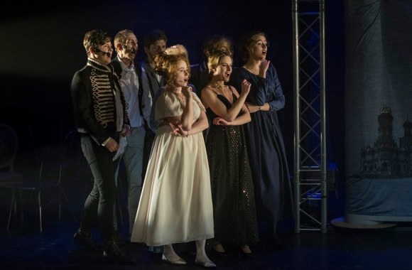 Akimirka iš miuziklo „Didžioji kometa” 