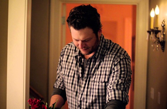 VIDEO kadras: Blake Shelton - Doin\' What She Likes [Official Video]