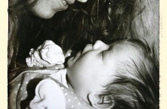 Dileta Meškaitė su mama Jolanta (2 savaitės)