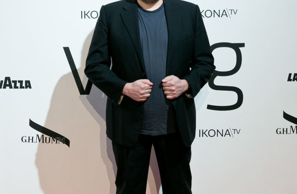 Naujo žurnalo „Ikona“ pavasario numerio  ir fotografo Pauliaus Stefanovičiaus parodos pristatymo akimirka