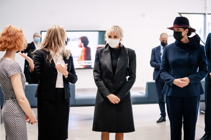 Brigitte Macron ir Dianos Nausėdienės apsilankymas MO muziejuje / Ryčio Šeškaičio nuotr.