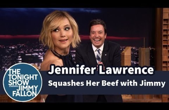 VIDEO kadras: Jennifer Lawrence Jimmy Fallono pokalbių laidoje