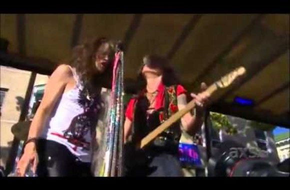 VIDEO kadras: Aerosmith - Back In The Saddle (Live From Another Dimension in Boston!)