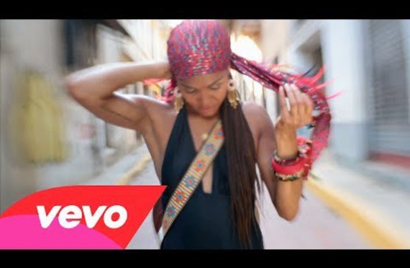 VIDEO kadras: Ayo - Who