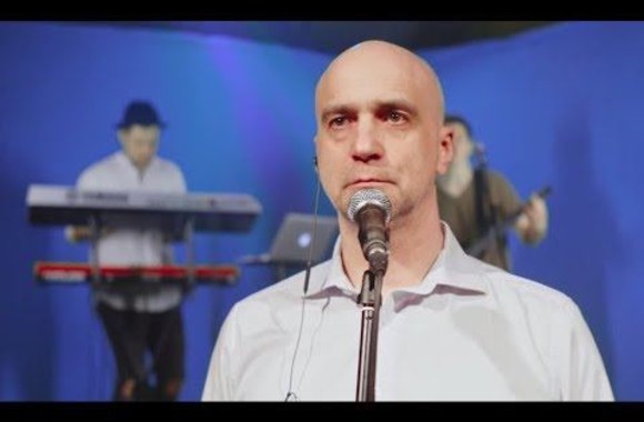 ssg-star-freaks-on-floor-cover