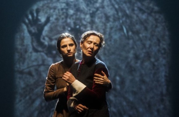 Nelė Savičenko spektaklyje „Apreiškimas Marijai“