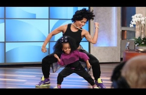 VIDEO kadras: Heaven su mama šoka pagal Rihannos hitą „Where have you been“