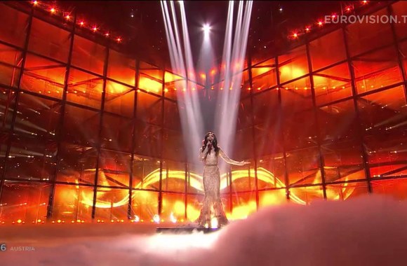 VIDEO kadras: Conchita Wurst - Rise Like a Phoenix (Austria) 2014 LIVE Eurovision Second Semi-Final