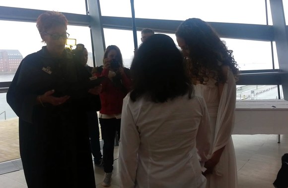 VIDEO kadras: Lesbiečių iš Izraelio vestuvių ceremonija