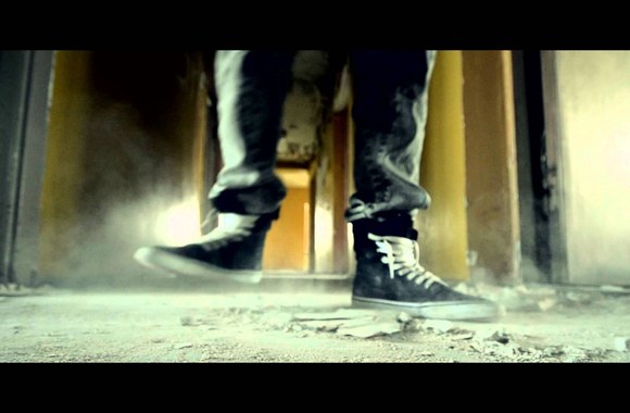 VIDEO kadras: DIGITAL DIGITAL - \"INTRONAUT\" (Official video)