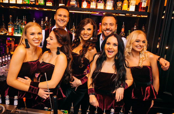 Akimirkos Vilniaus kokteilių bare "Pantera"