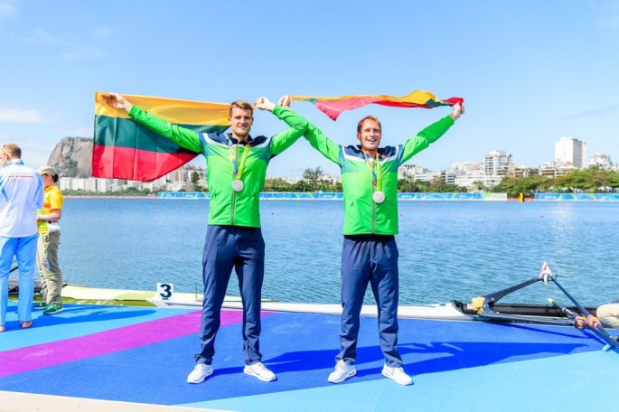Mindaugas Griškonis (dešinėje) ir Saulius Ritter 2016 m. Rio de Žaneire iškovojo olimpinius sidabro medalius / V.Dranginio nuotr.