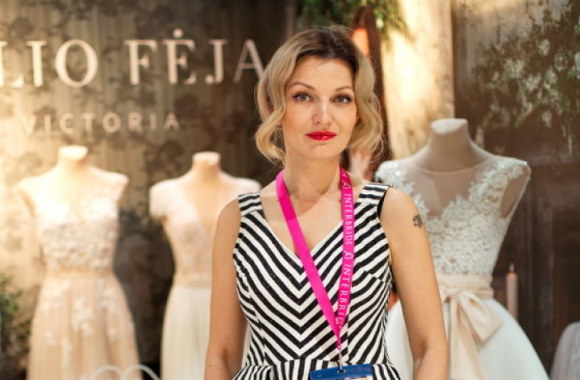 Vestuvinių suknelių parodos Vokietijoje akimirkos