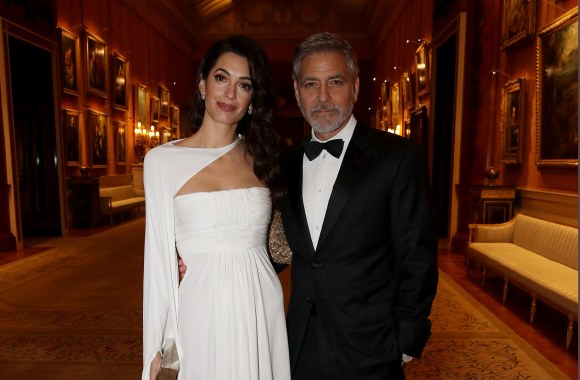 George'as ir Amal Clooney Bekingemo rūmuose/Vida Press nuotr.