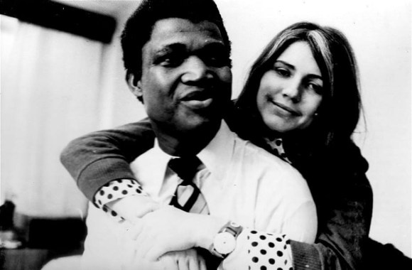 Viktoro Diawaros tėvai rašytojai Gaoussou Diawara ir Viktorija Prėskienytė-Diawara / Asmeninio albumo nuotr.