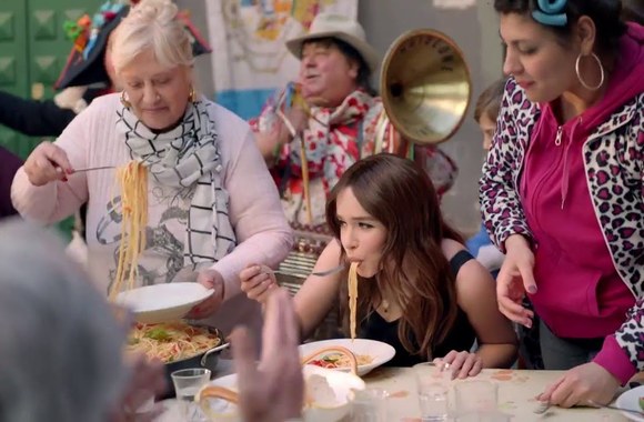 the-one-eau-de-toilette-a-new-campaign-a-new-ambassador-directors-cut