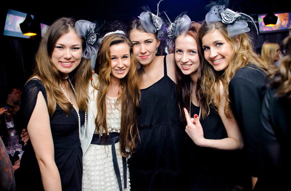 Šeštadienio linksmybės klube „Mojo Lounge“