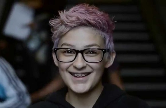 people-react-to-being-called-beautiful