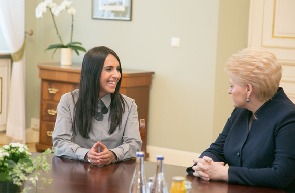 „Eurovizijos 2016“ nugalėtoja ukrainiete Jamala ir Dalia Grybauskaitė