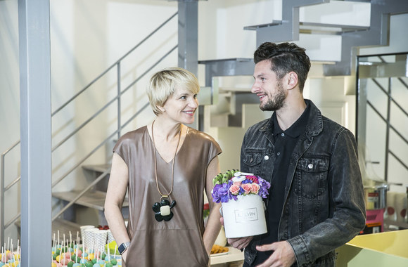 Parduotuvės atidarymo akimirka