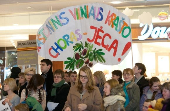 Kaštoninis Vilniaus choras atliko „Chorų karų“ himną