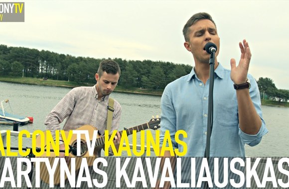 VIDEO kadras: MARTYNAS KAVALIAUSKAS - TIK TAU IR MAN