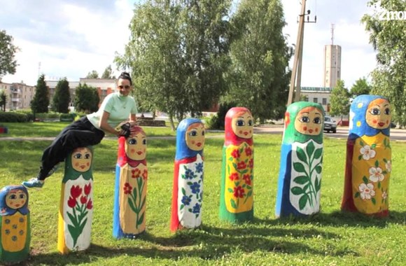 VIDEO kadras: Evelinos Anusauskaitės Young sveikinimas mamai Jurgai gimimo dienos proga