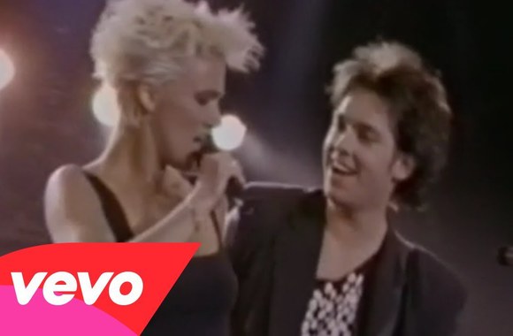 VIDEO kadras: Roxette - Listen To Your Heart