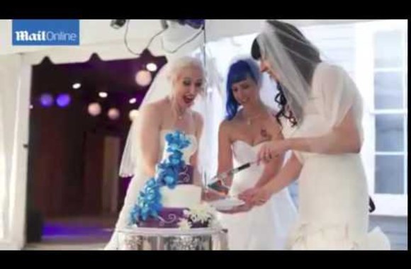 VIDEO kadras: Reportažas apie tris susituokusias lesbietes