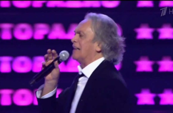 VIDEO kadras: Riccardo Fogli - Malinconia  Live Discoteka 80 Moscow 2011 FullHD