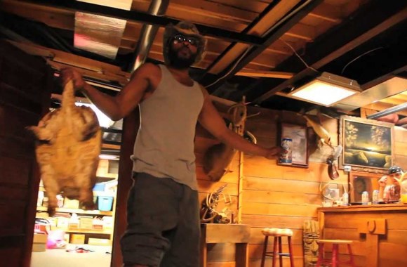 VIDEO kadras: Christas Beareris – „The God“