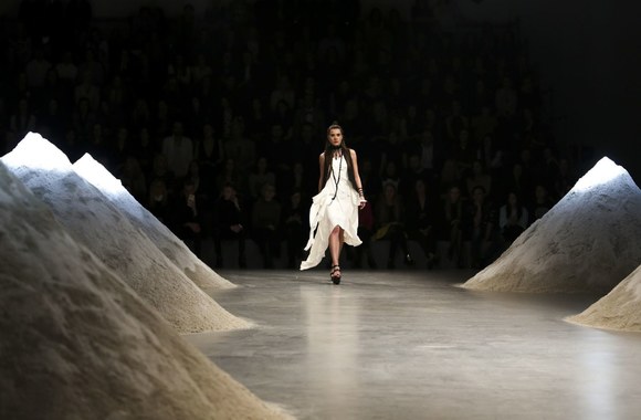 Dianos Paukštytės kolekcija „Mėnulio vaikai”