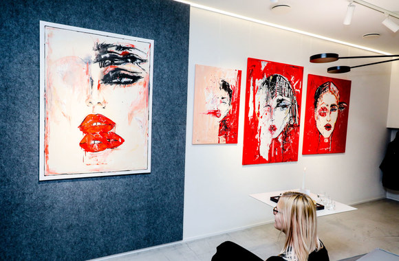 KLL „Abejingumas nemato“ parodos atidarymo akimirka