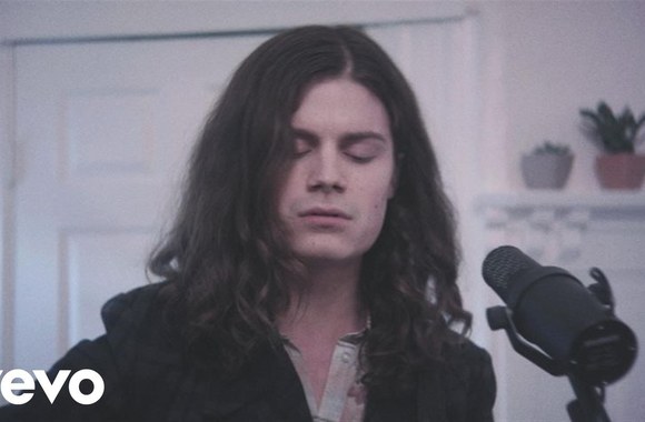 borns-10000-emerald-pools-acoustic